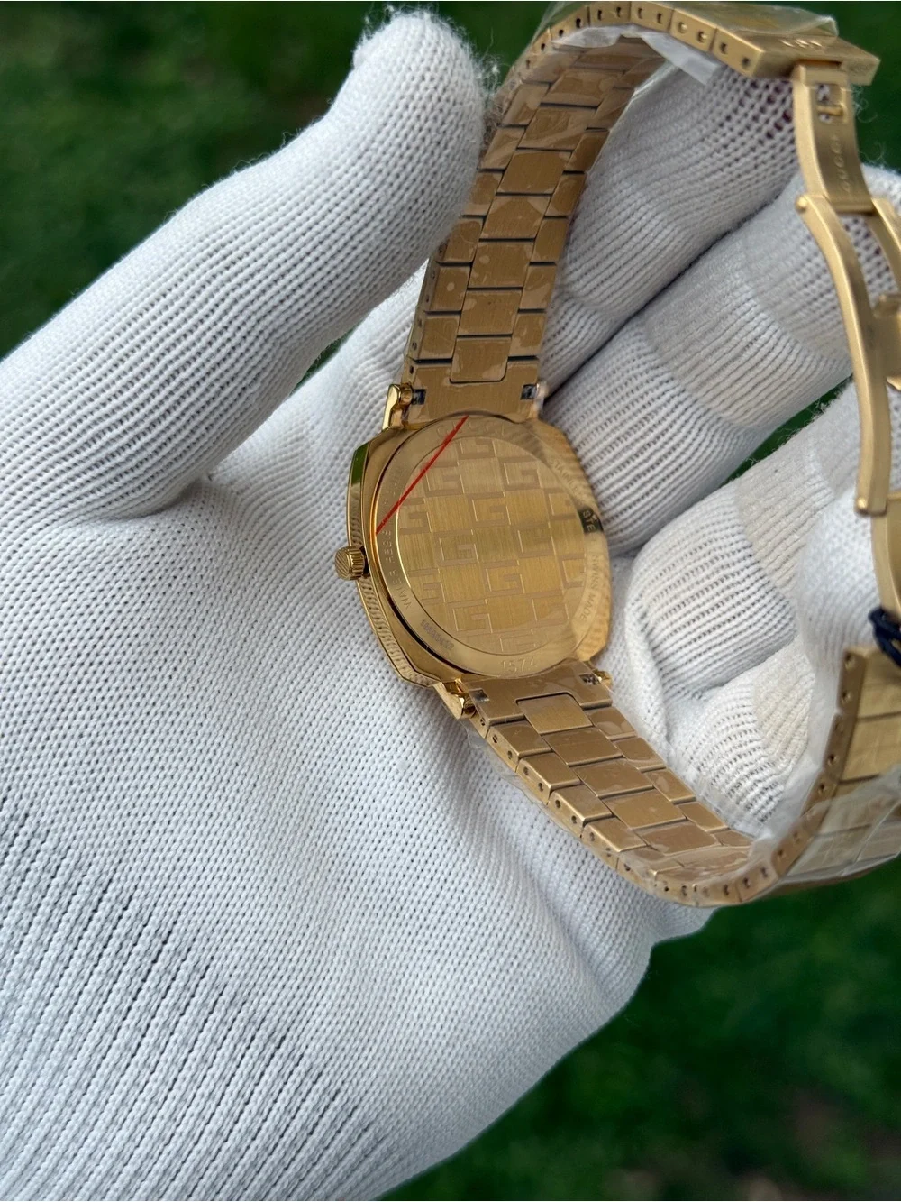 Gucci gold tone
